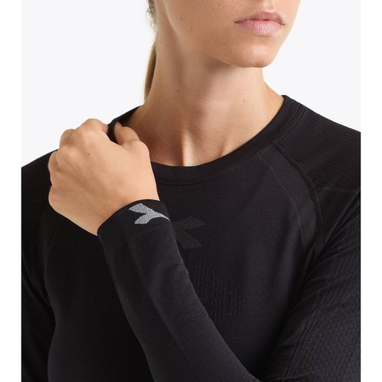 DIADORA - T-shirt a maniche lunghe Stratozero donna