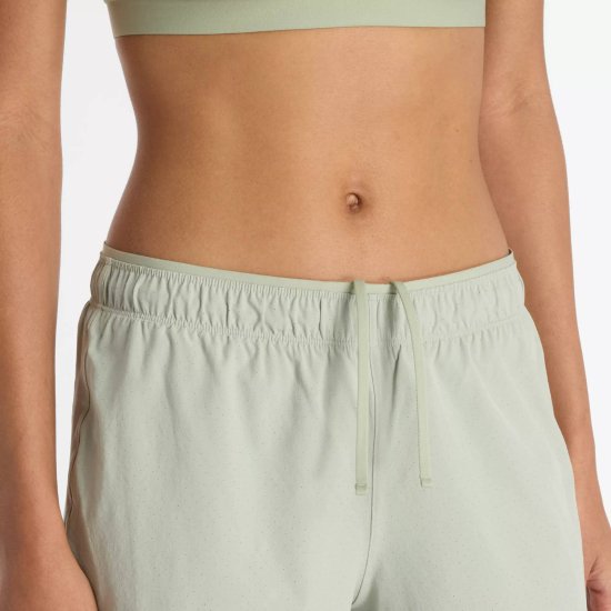 NEW BALANCE - PANTALONCINI RC 5" DONNA