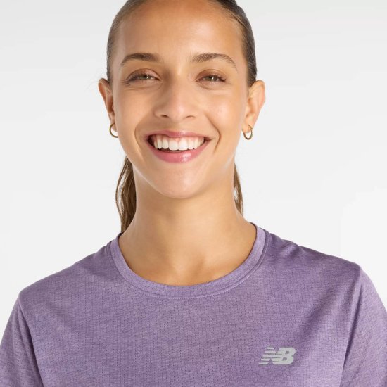 NEW BALANCE - T-SHIRT ATHLETICS DONNA