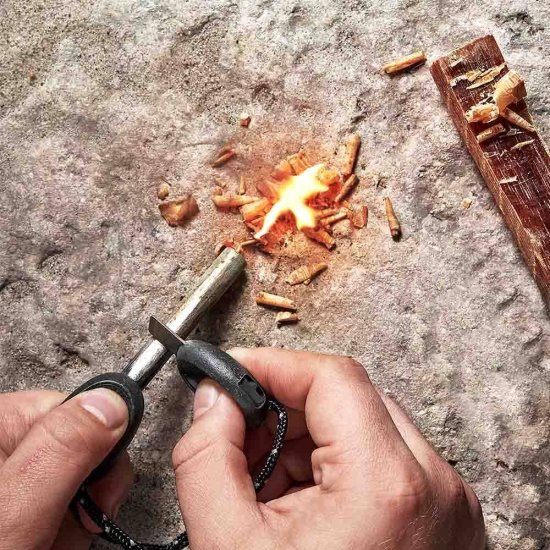 LIGHT MY FIRE - ACCENDIFUOCO ESERCITO SVEDESE