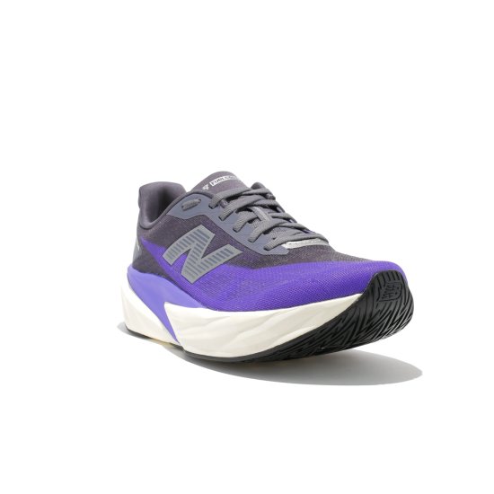 NEW BALANCE - FuelCell Rebel v5 uomo