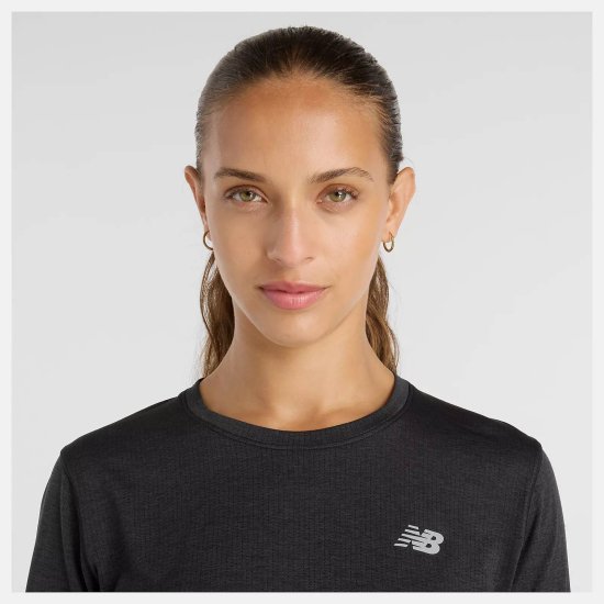 NEW BALANCE - T-shirt Athletics a manica lunga da donna