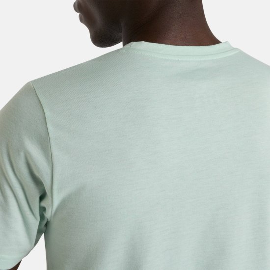 NEW BALANCE - T-Shirt Sport Essentials Heathertech uomo