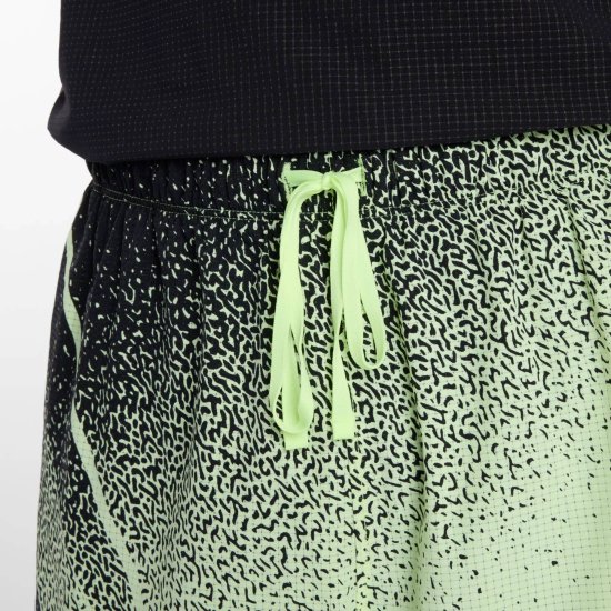 NEW BALANCE - Short da running Ultra Light stampato uomo