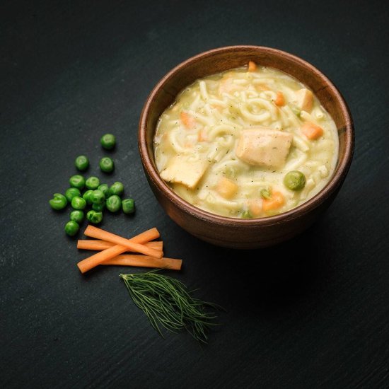 REAL - Pasto liofilizzato Salmone con pasta e salsa alla crema