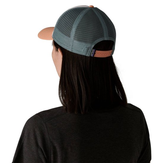 PATAGONIA - CAPPELLINO P-6 LOGO LOPRO TRUCKER