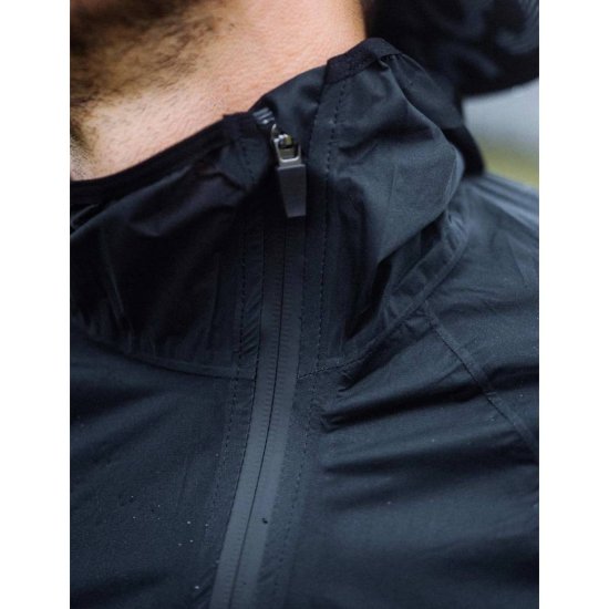 COMPRESSPORT - GIACCA HURRICANE IMPERMEABILE 10/10 UOMO