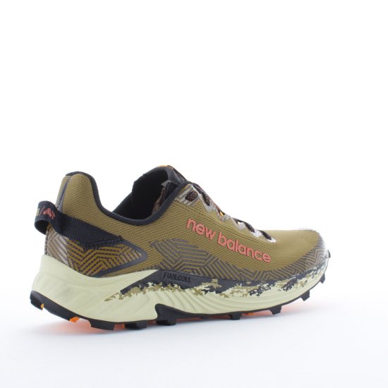 NEW BALANCE - FUELCELL SUMMIT UNKNOWN V4 UOMO