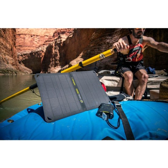 GOAL ZERO - KIT BATTERIA PORTATILE VENTURE 35 + PANNELLO SOLARE NOMAD 10