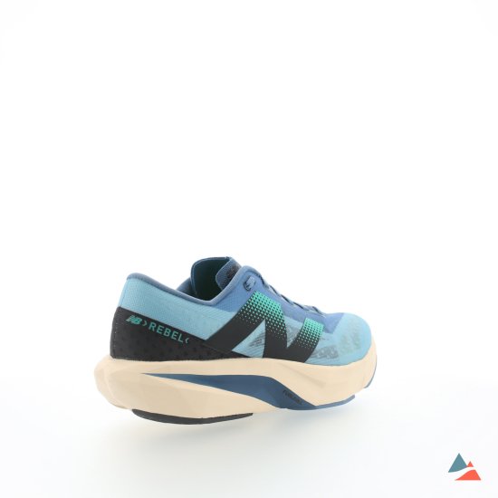 NEW BALANCE - FUELCELL REBEL V4 UOMO