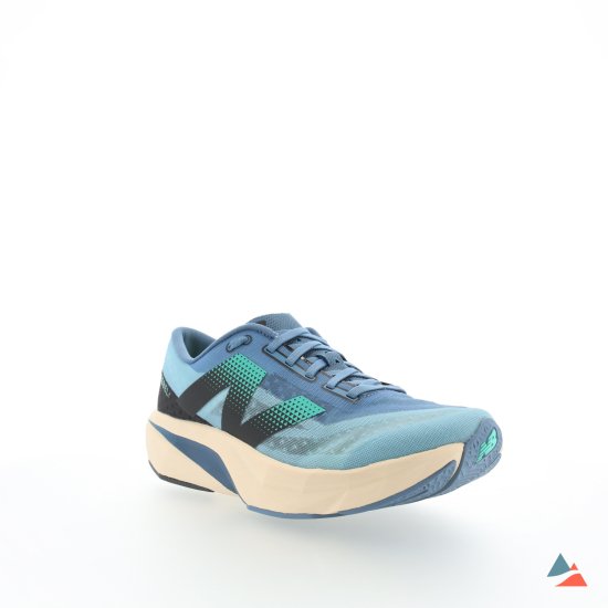 NEW BALANCE - FUELCELL REBEL V4 UOMO