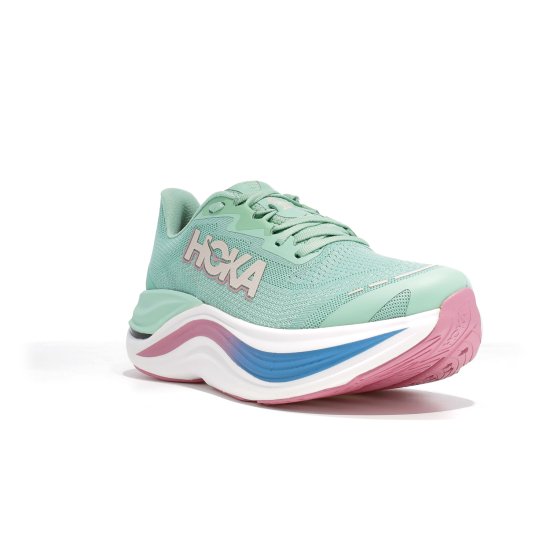 HOKA - SKYWARD X DONNA